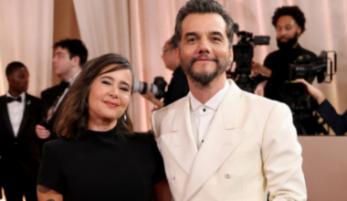 O que é Tabi? O 'sapato diferentão' de Wagner Moura no Globo de Ouro