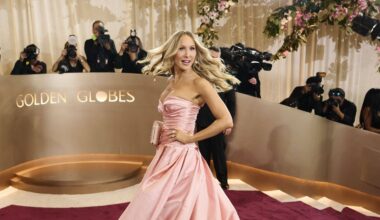 Os vestidos dos Globos de Ouro na noite de Wagner Moura (fotogaleria)