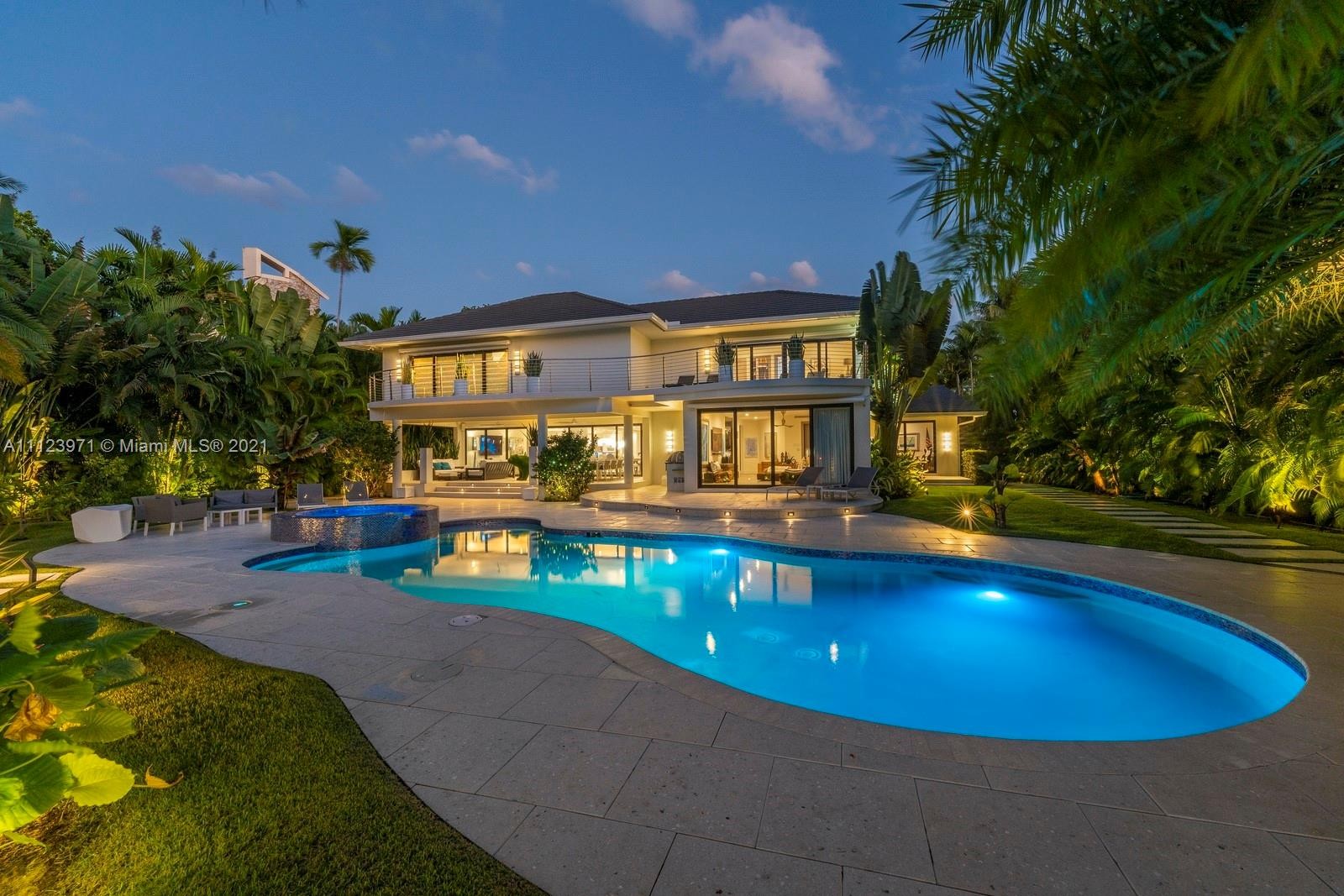 Mansão que Gisele Bündchen comprou para viver ao lado do namorado — Foto: Divulgação