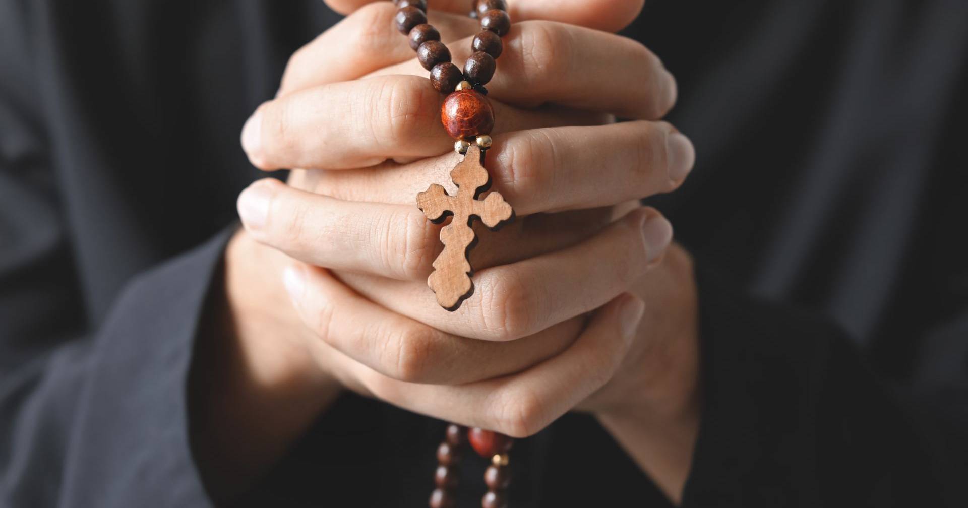 Celebra missas em casa e faz retiros em Fátima, mas não é padre: Diocese de Aveiro deixa alerta a fiéis