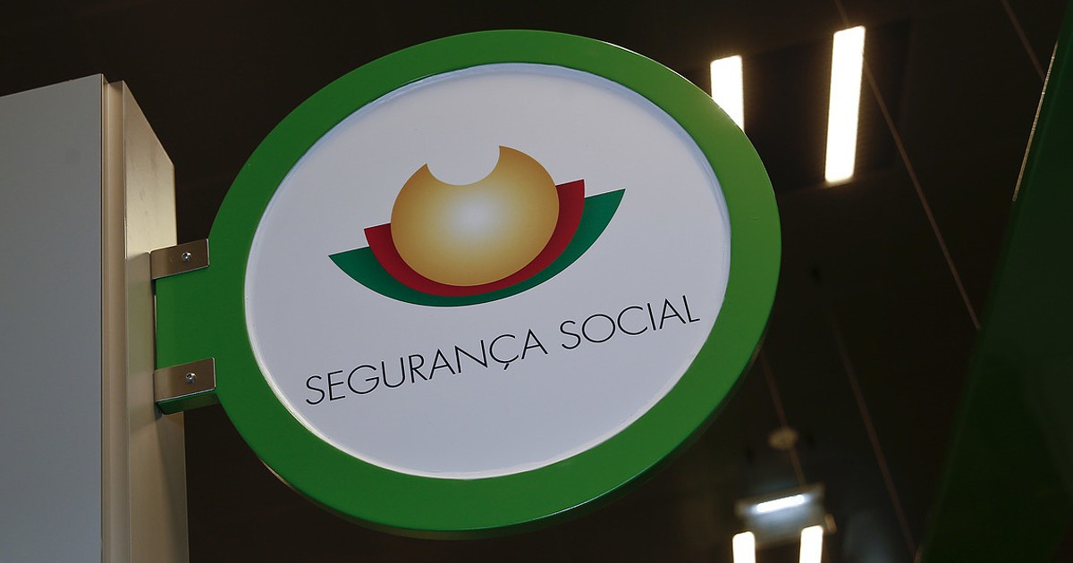 Mensagens sobre valores em dívida? Segurança Social alerta para novos esquemas de phishing - Internet