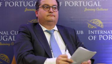 "Excel dos Flintstones": ministro ironiza sistema que gere o Orçamento do Estado