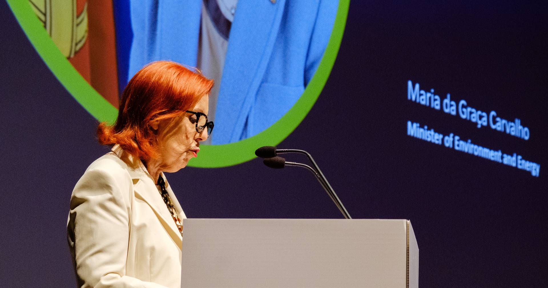 Governo aplaude criação de gigante ibérico petrolífero pela Galp e Moeve: "o tamanho conta" na energia, diz ministra