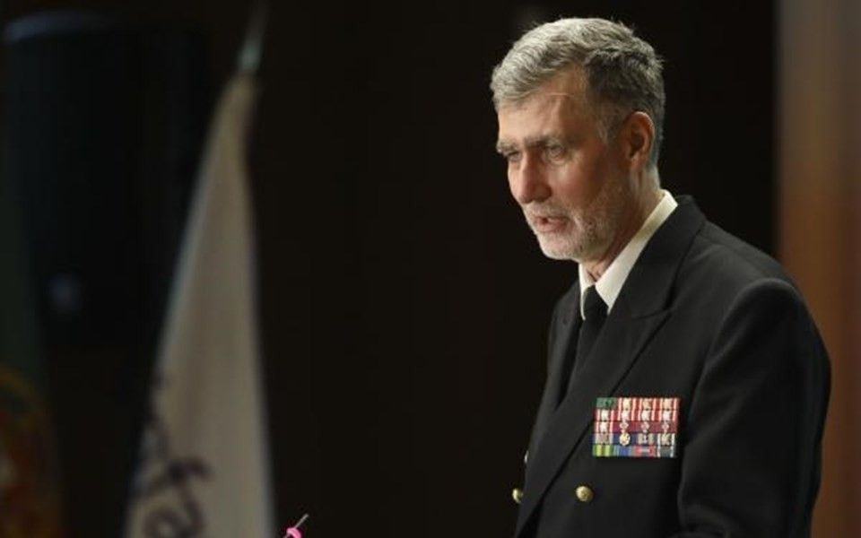 Gouveia e Melo afasta hipótese de criar ou integrar partido se perder eleições