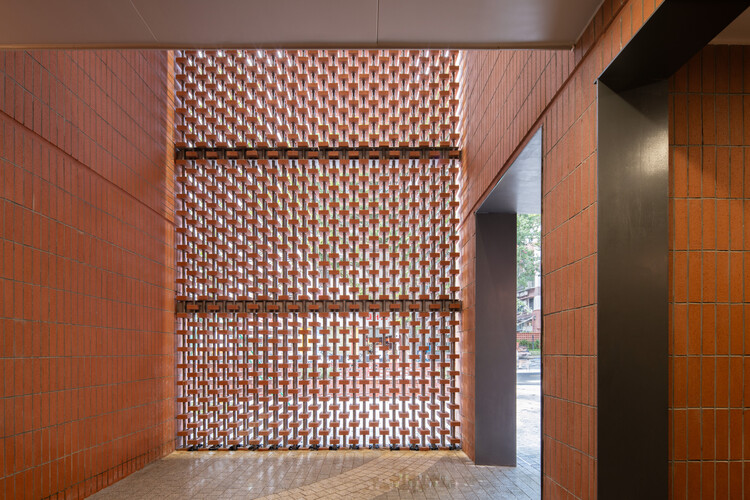 Projeto de revitalização da área central do distrito histórico e cultural de Xinhepu / Atelier cnS - Imagem 3 de 41