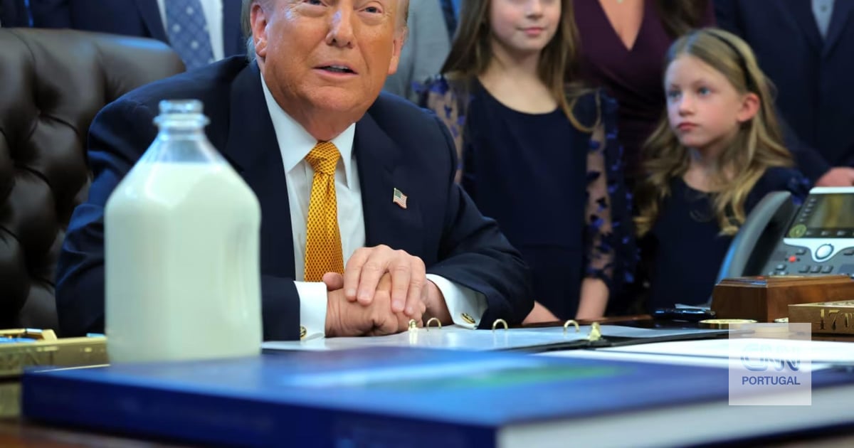 Dentro do "mundo louco" de Trump: leite gordo, trenós de cães e cada vez mais "vamos ver o que acontece"