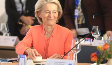 Von der Leyen pede aprovação "urgente" do plano português para 5.8 mil milhões em empréstimos para defesa