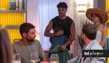 Amor à Prova: Cris aparece no jantar de família de Alice - TVI Player