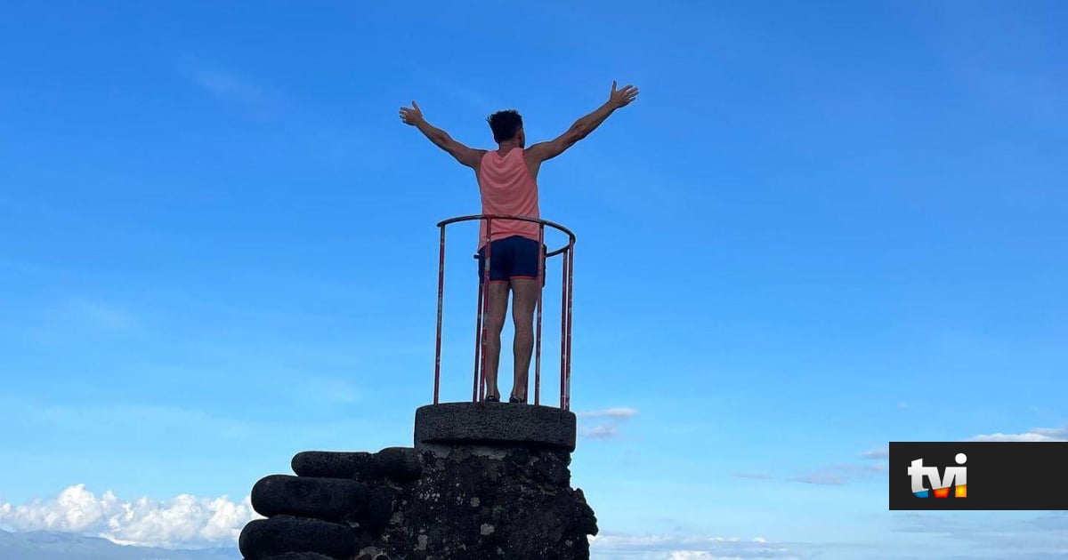 Este homem roubou o coração ao famoso que está a brilhar na TVI, depois de o ter visto numa novela - Dois às 10