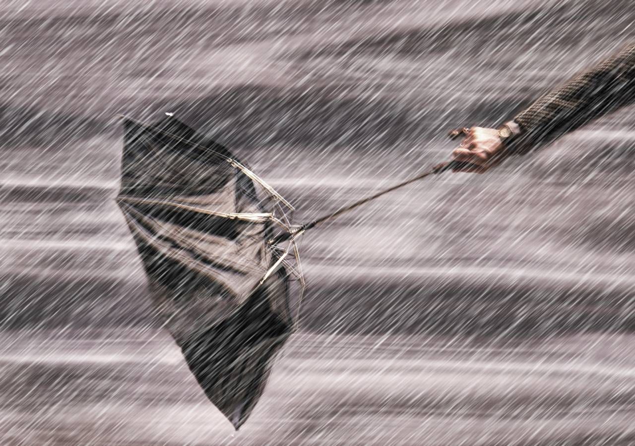 a toda a velocidade e a latitudes muito baixas, com estes efeitos em Portugal