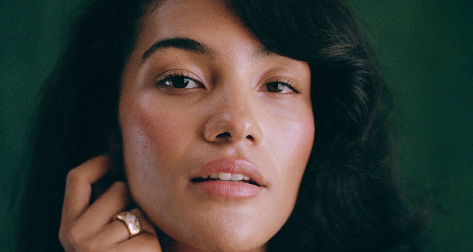 Quem é Olivia Dean, artista de neo-soul favorita ao Grammy - 31/01/2026 - Ilustrada