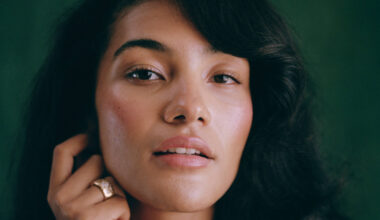 Quem é Olivia Dean, artista de neo-soul favorita ao Grammy - 31/01/2026 - Ilustrada