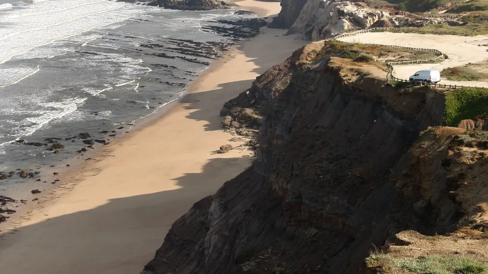 Descoberto ninho com ovos de dinossauro com 150 milhões de anos