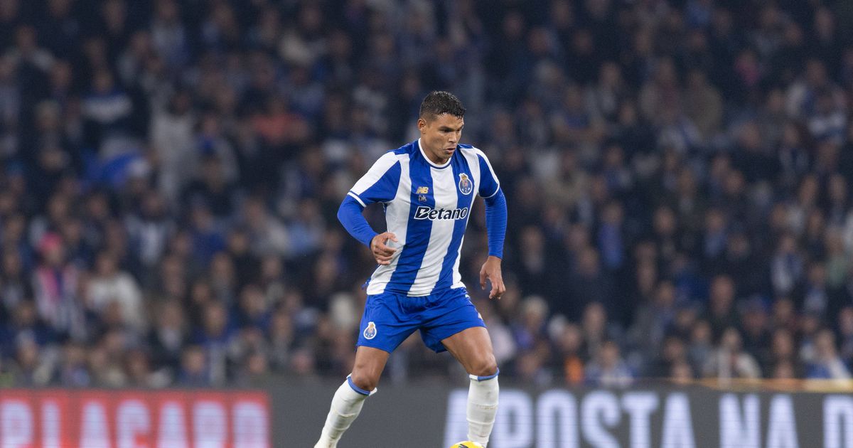 FC Porto: 'masterclass' de Thiago Silva no clássico