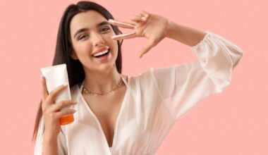 O uso do protetor solar é essencial para prevenir o câncer de pele (Imagem: Pixel-Shot