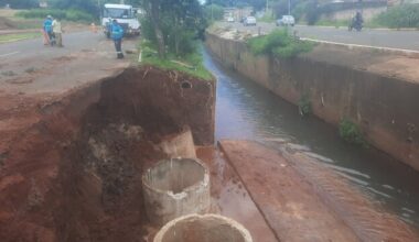Equipes iniciam a recuperação do canal do córrego Segredo na Capital - Geral