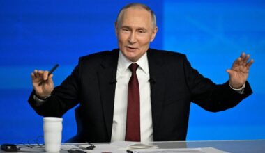 Rússia diz que vai considerar como alvo toda presença militar ocidental na Ucrânia; reação esfria esperanças sobre fim do conflito - G1