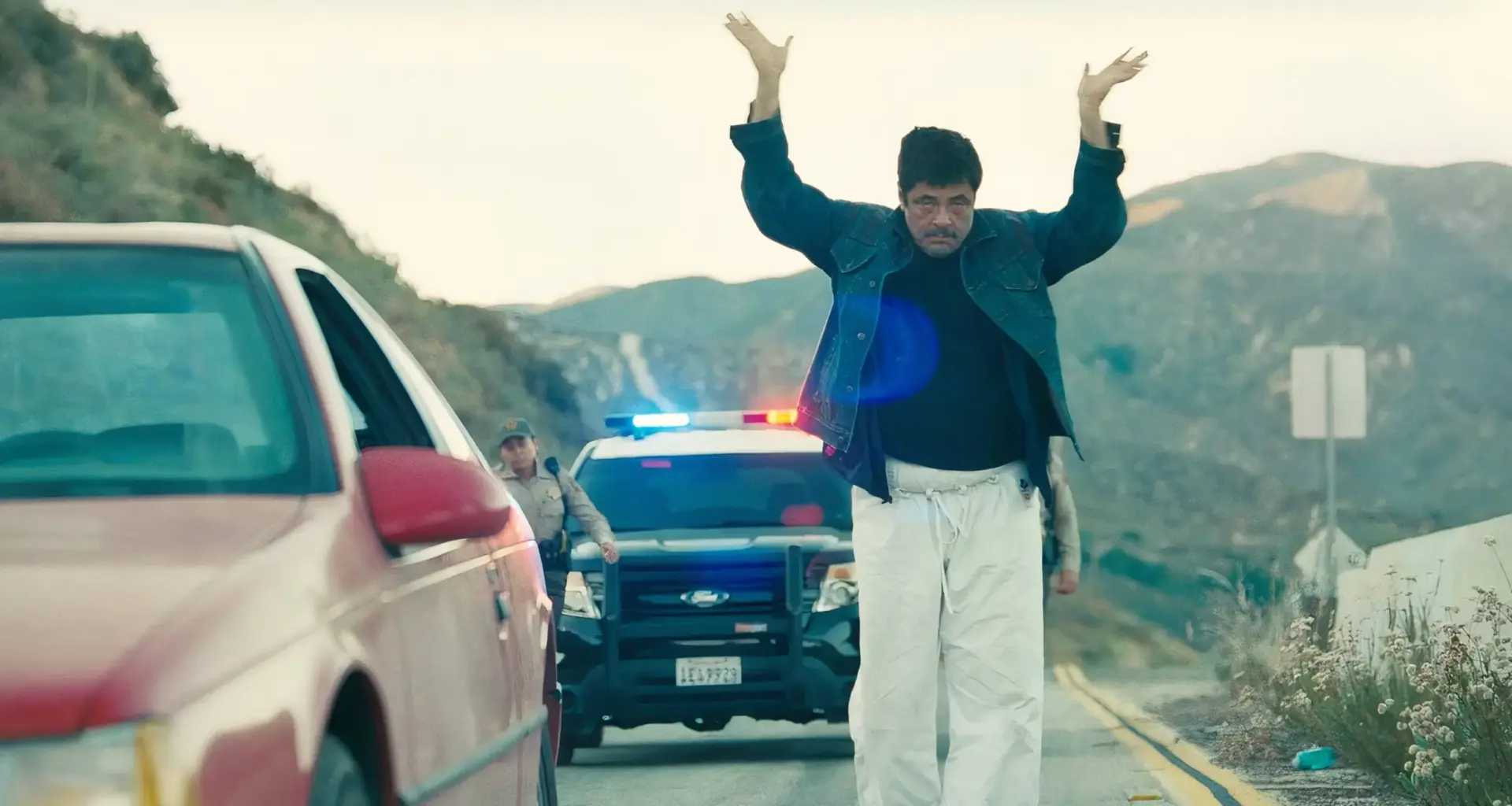 Uma Batalha Após Outra | Filme varre prêmios da crítica e vira favorito absoluto ao Oscar