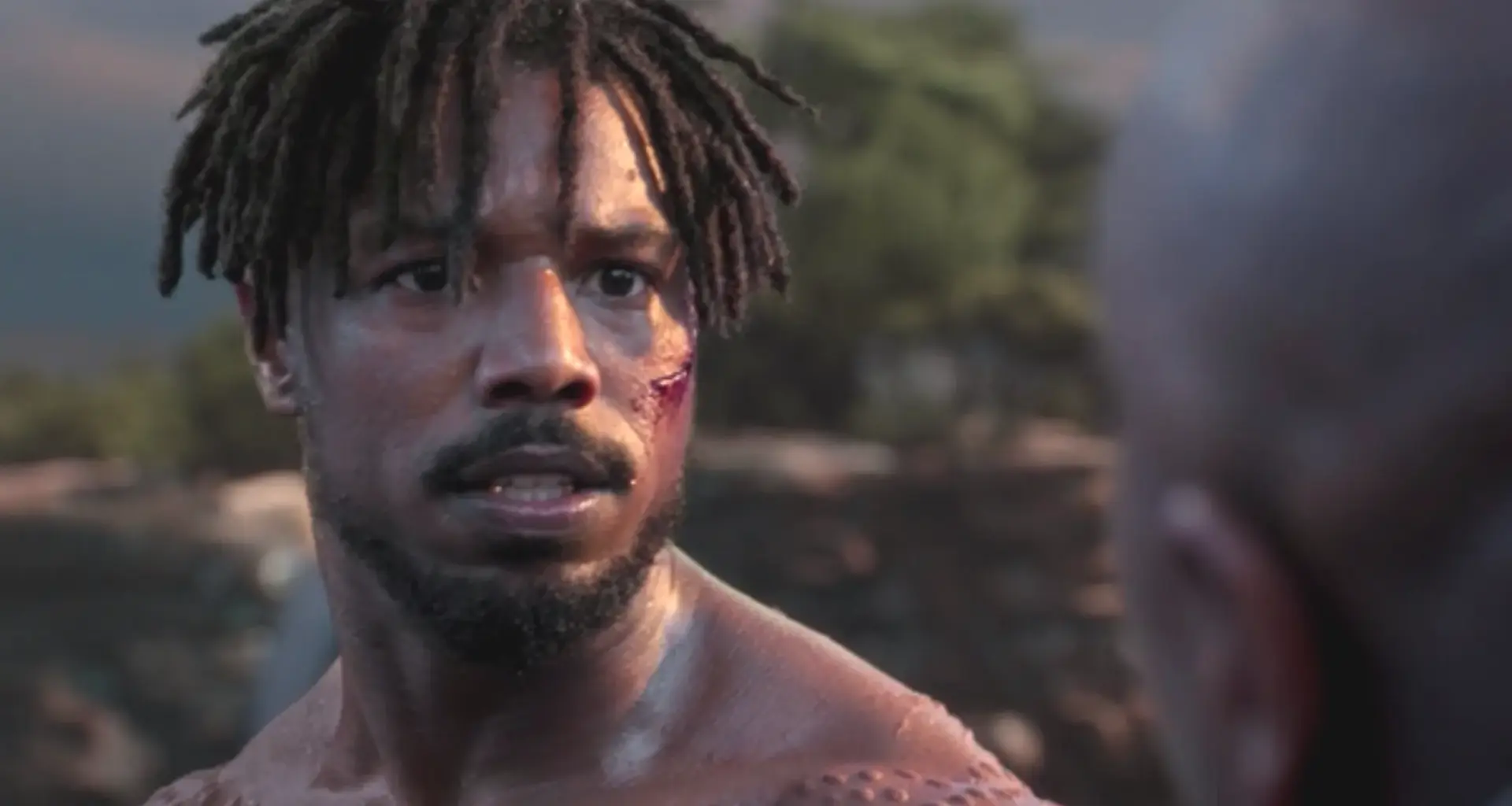 Michael B. Jordan diz que precisou fazer terapia após interpretar vilão de Pantera Negra