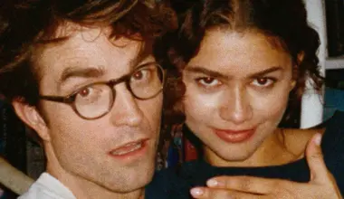 O Drama | Imagem inédita destaca química entre Zendaya e Robert Pattinson
