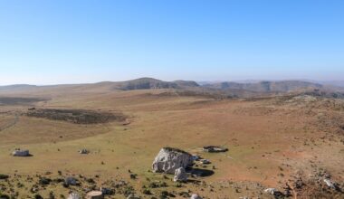 Centenas de turistas retidos em ilha remota do Iémen | Turismo