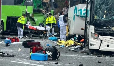 Dois mortos em colisão em França com autocarro de matrícula portuguesa | Acidentes