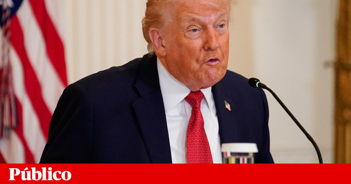Trump ameaça aliados europeus com tarifas se não apoiarem anexação da Gronelândia | EUA