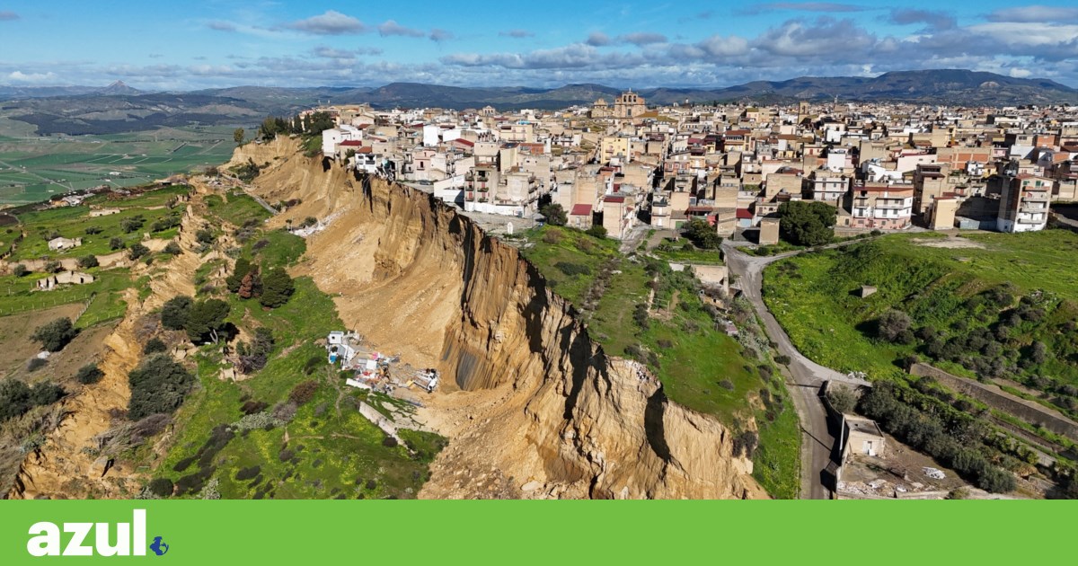 Cidade siciliana à beira do precipício após deslizamento de terra | Itália