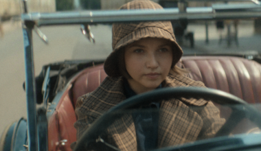 já chegou a minissérie da Netflix inspirada no romance de Agatha Christie