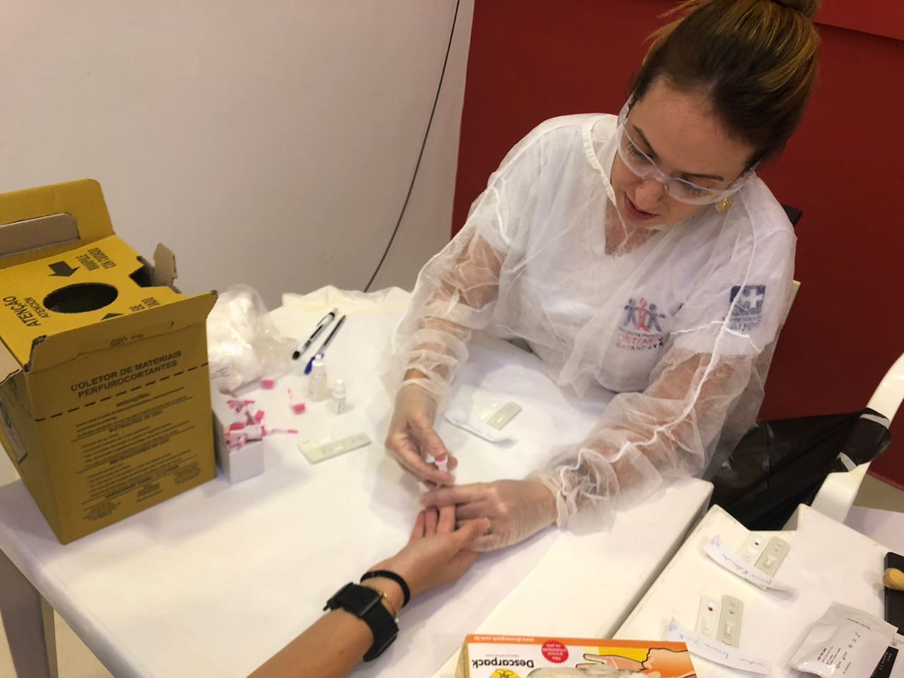 Saúde pública monitora quase mil pessoas com HIV/Aids em Catanduva