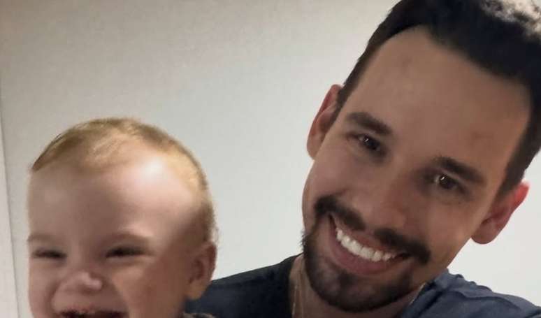 Viúvo de Isabel Veloso, Lucas Borba faz comovente promessa ao filho bebê após morte precoce da influenciadora: 'Prometo ser...'.