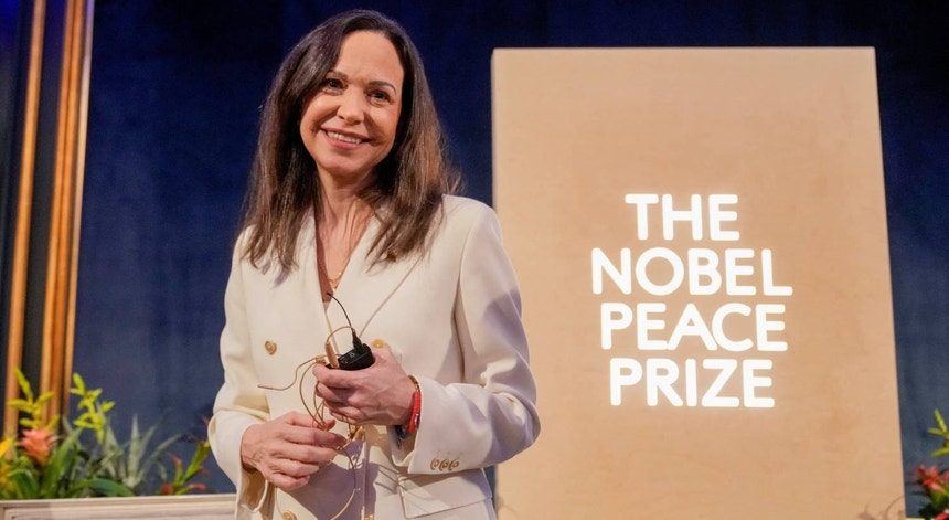 Trump disse que gostaria que Corina Machado lhe desse o Prémio Nobel