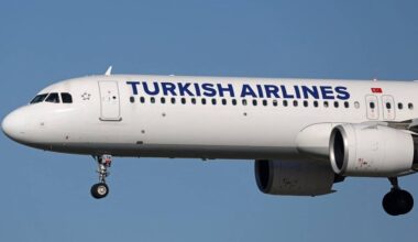 Ameaça de bomba obriga avião da Turkish Airlines a aterrar em Barcelona