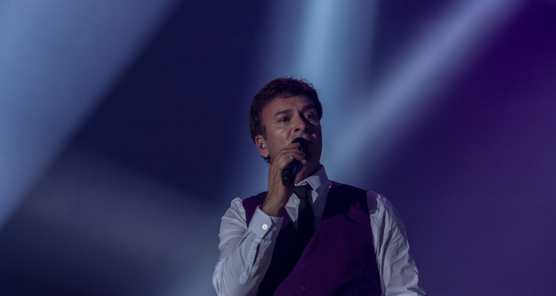 TVI estreia concerto de Tony Carreira gravado no MEO Arena