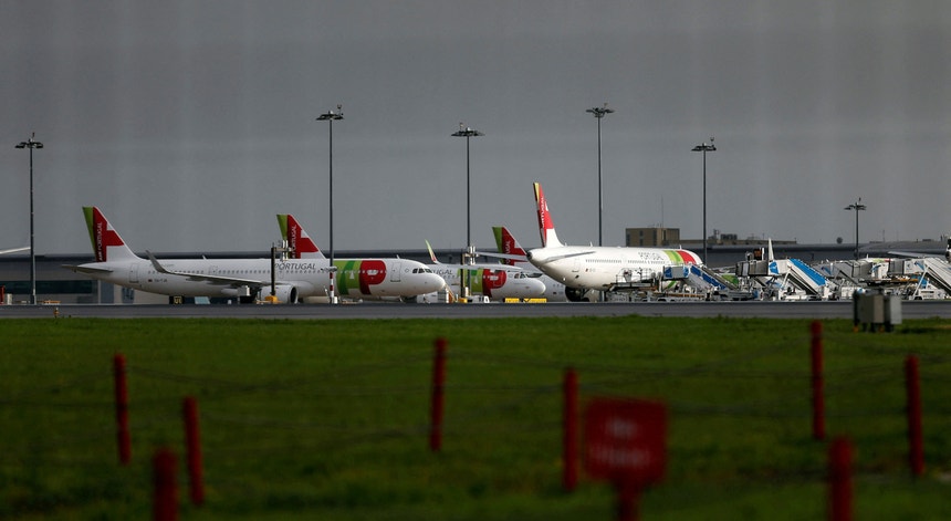 Controlo de Fronteiras. Sistema suspenso no Aeroporto de Lisboa poderá ser testado na próxima semana