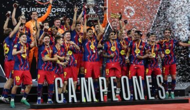 Barcelona conquista a Supertaça de Espanha com espetáculo de Raphinha