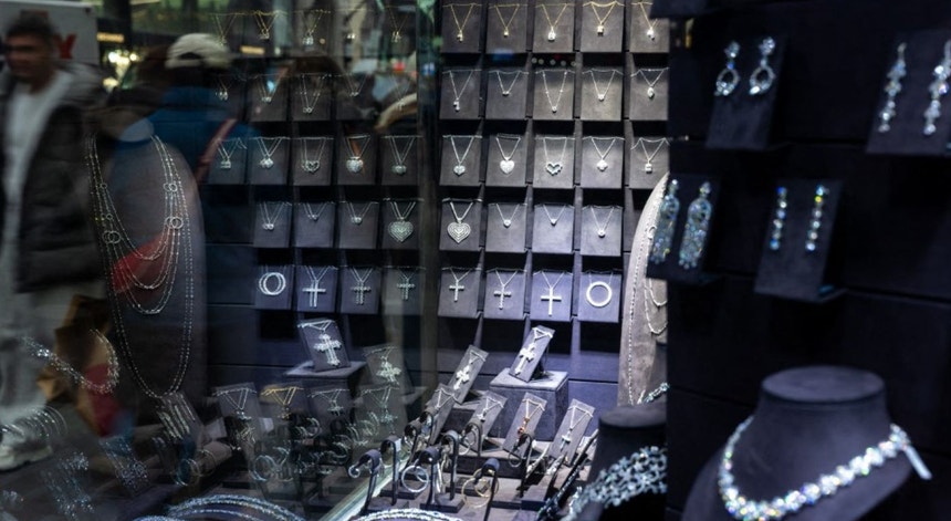 preço do metal branco tem vindo a subir de recorde em recorde