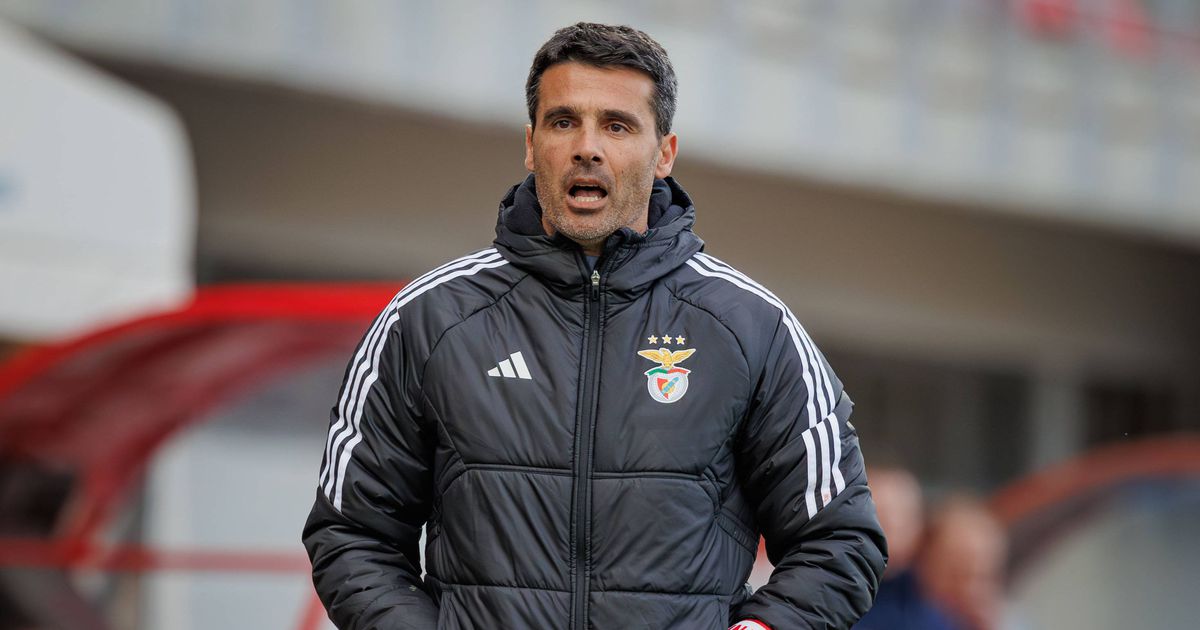 Treinador do Benfica B distinguido na Liga 2