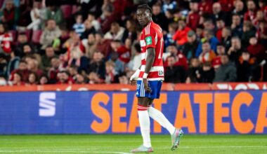 Atenção, Sporting: treinador do Granada assume «oferta séria» por Faye