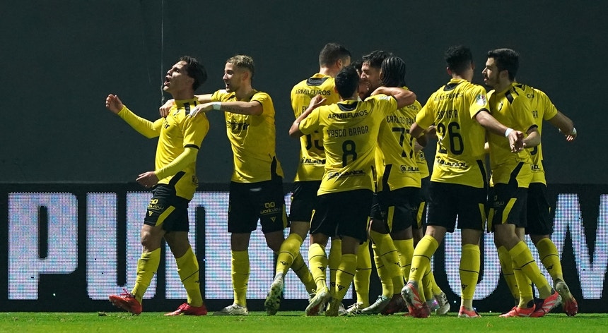 Fafe, da Liga 3, elimina Sporting de Braga e está nas meias da Taça de Portugal