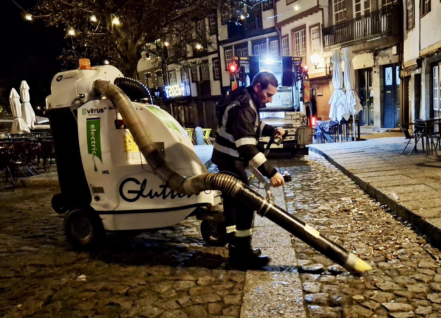 Guimarães acorda limpa na primeira manhã do ano após festa que juntou milhares de pessoas