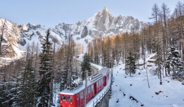 o emblemático comboio vermelho de Chamonix