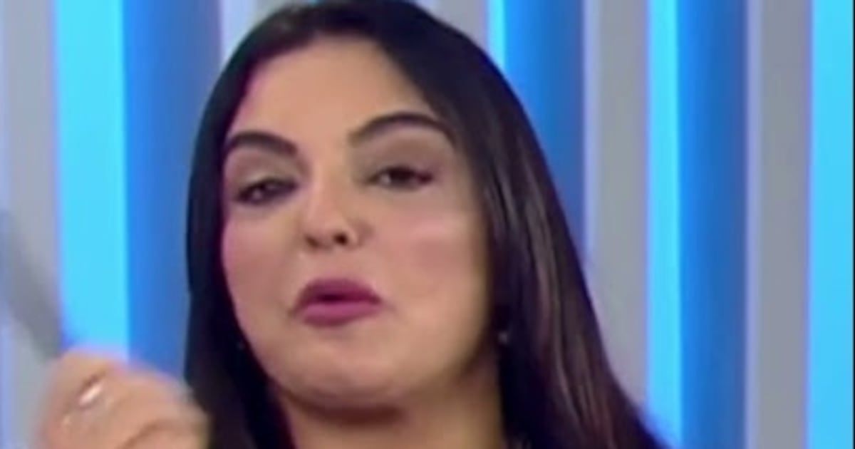 Paolla Oliveira ganha 12 mil rosas de admirador secreto #ahoradavenenosa #shorts - R7