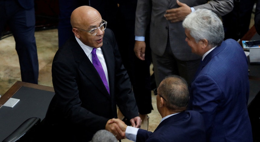 "Um sinal de paz". Venezuela anuncia libertação de presos estrangeiros