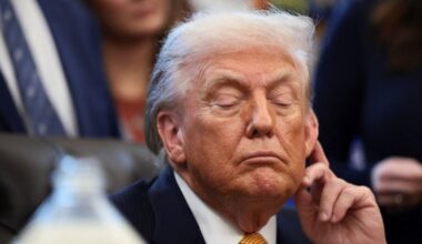 "Não há planos para execuções". Trump diz que "assassinatos no Irão estão a diminuir"