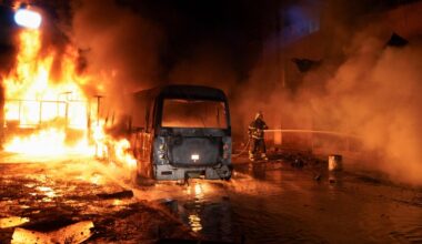 Síria anuncia cessar-fogo após dias de confrontos com combatentes curdos em Alepo