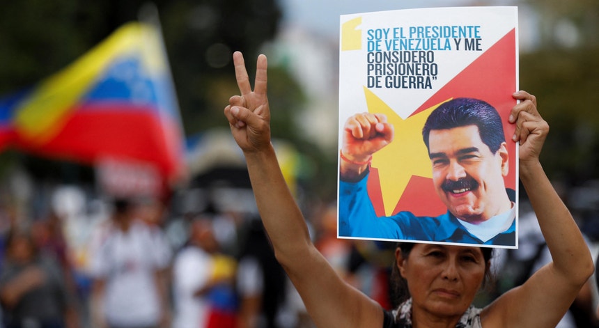 Nicolás Maduro diz estar "bem" e pede para ninguém ficar triste