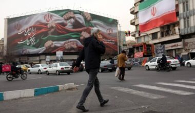 Irão na mira de Trump. Regime balança entre diplomacia e retórica de guerra