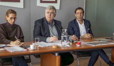 Benfica reuniu-se com autarquia do Seixal para discutir «projetos de desenvolvimento»