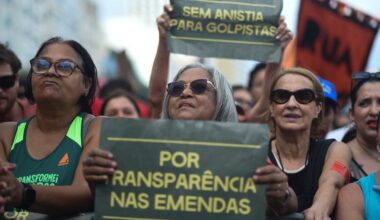 Supremo Federal brasileiro rejeita recurso de Bolsonaro para cumprir pena em casa